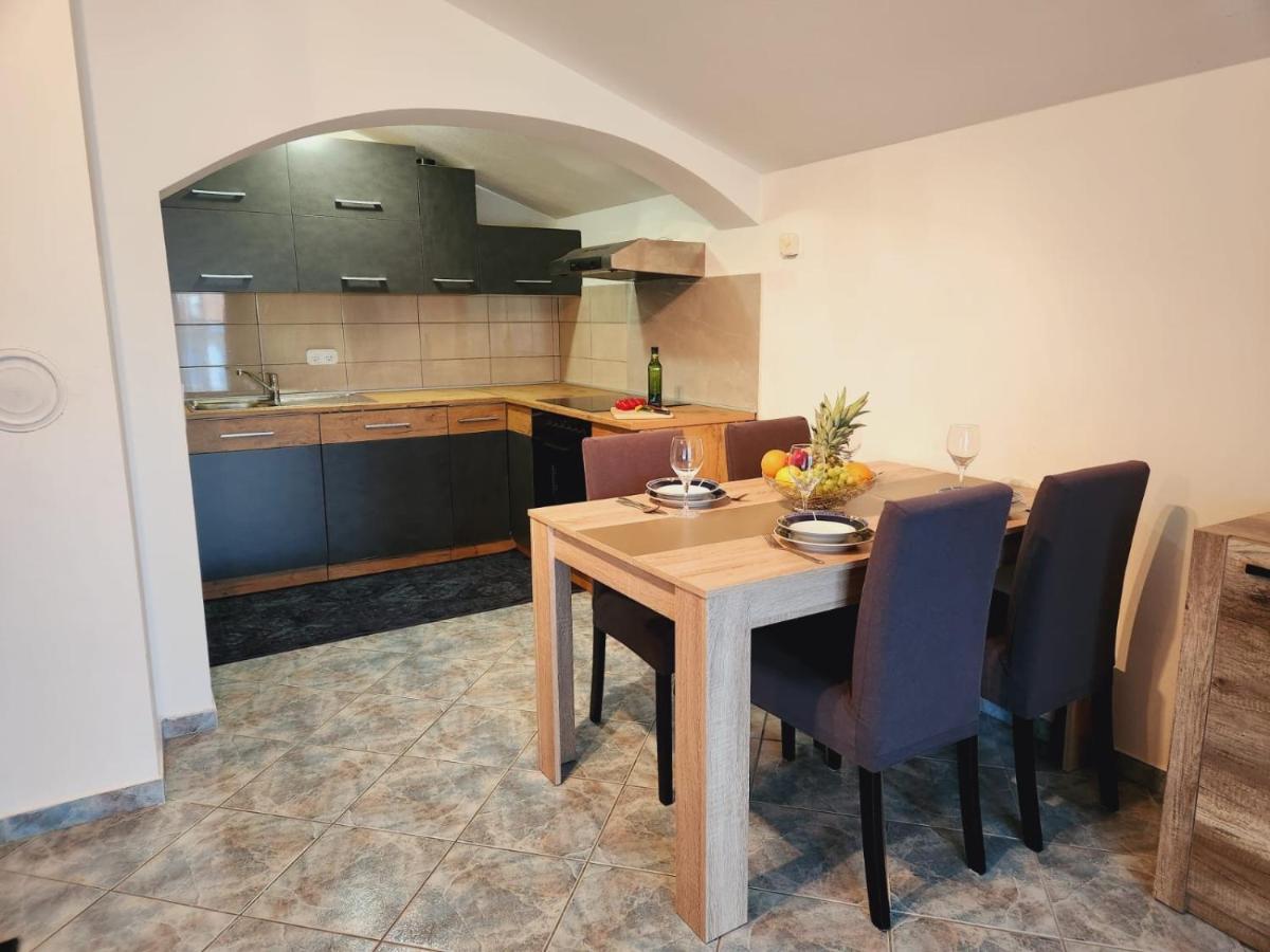 Apartments Pranjic With Pool Nova Vas  Eksteriør billede
